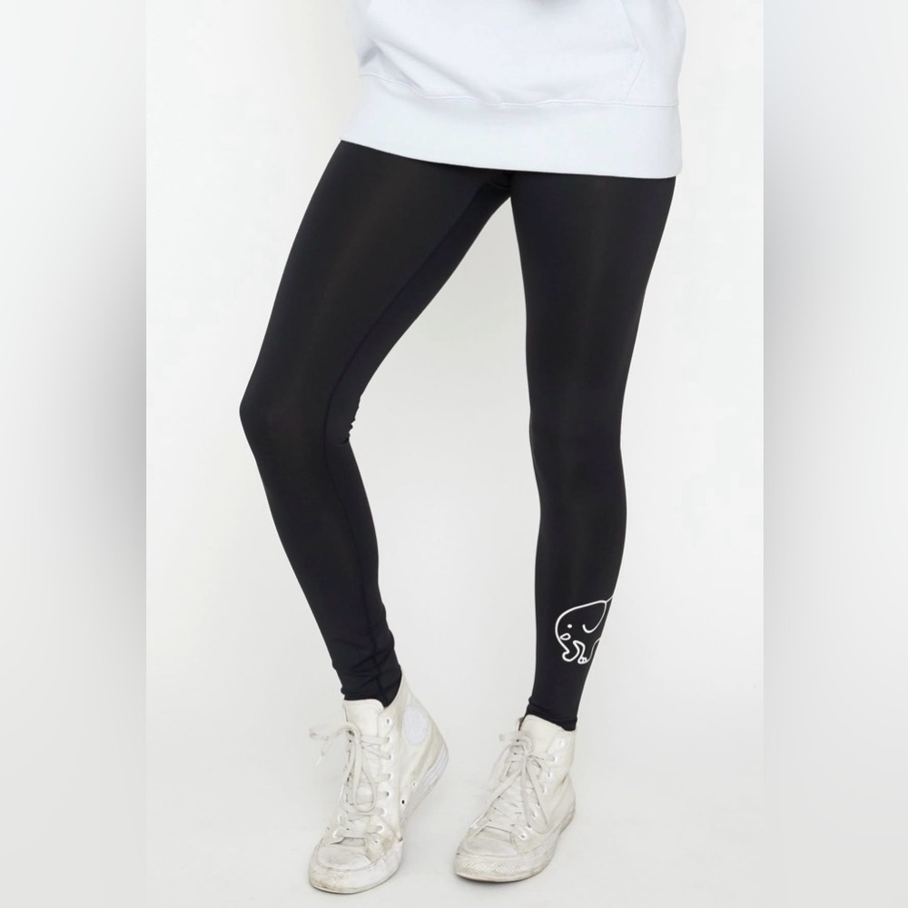 Ivory Ella Women's‎ Black Recycled Polyester Leggings Small